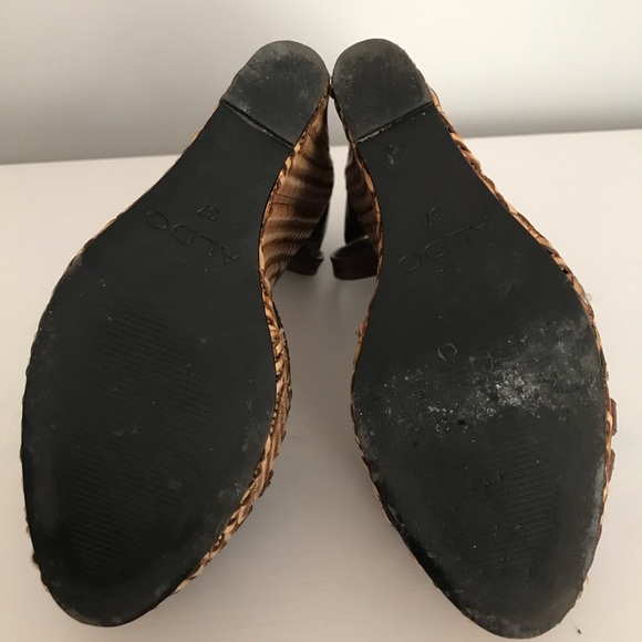 Lightly used brown wedge from Aldo - Picture 4 of 4